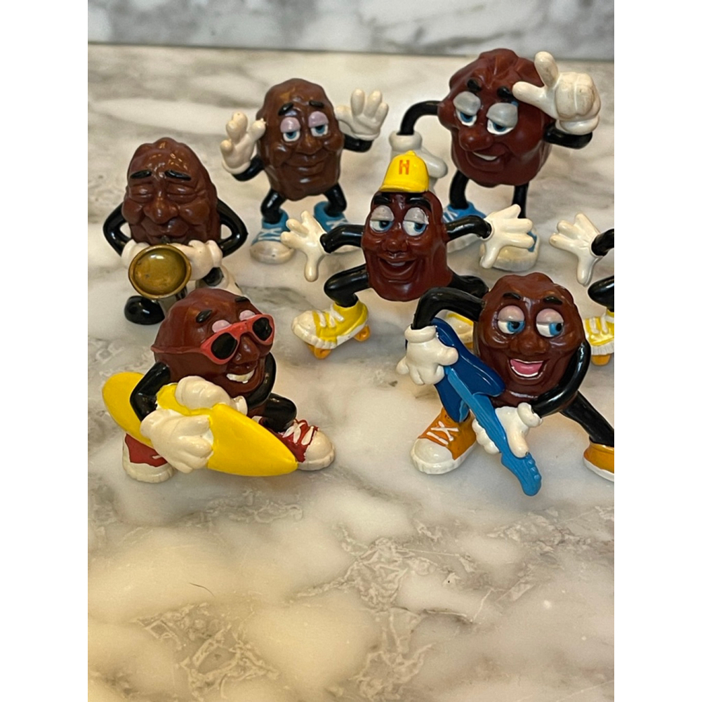 Vintage 1987–88 California Raisins Figurines Lot of 15 - Picture 2 of 9